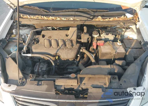 2011 Nissan Sentra 2.0S z USA, uszkodzony, nr VIN 3N1AB6AP6BL716245